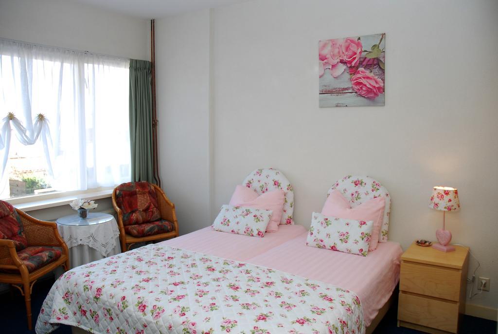Bed And No Breakfast Joy Bed & Breakfast Noordwijk Luaran gambar