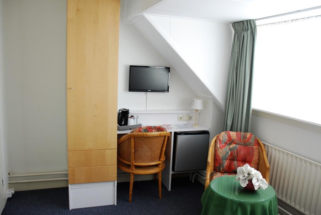 Bed And No Breakfast Joy Bed & Breakfast Noordwijk Luaran gambar